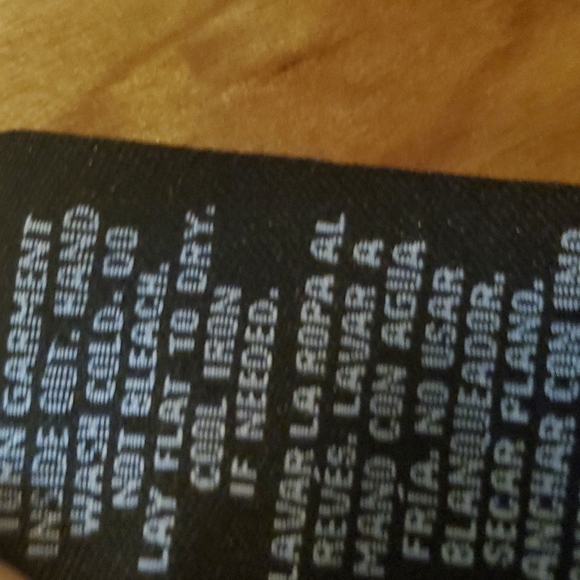 Zac & Rachel sheer pleated back, black, sleeveless tunic blouse - Picture 10 of 11